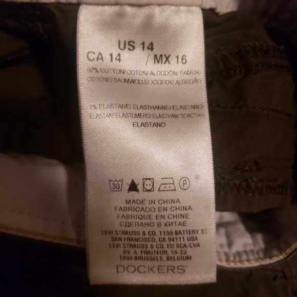 Dockers Dark Green Capri Pants Shorts Women's Size 14 Tie Leg Casual Neutral EUC - Picture 3 of 4